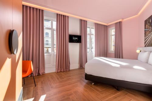 Habitación Doble del hotel Ikonik Gran Vía. Foto 11