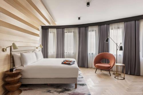 Suite Junior del hotel Canopy By Hilton London City. Foto 2