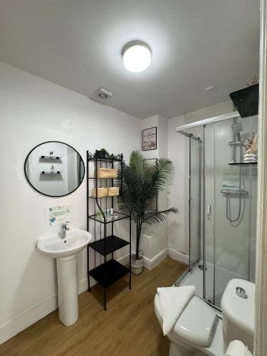 Estudio Sofá Cama incluido 1 Cama Individual kitchenette del hotel Holland Road Studios Close to Olympia London. Foto 3