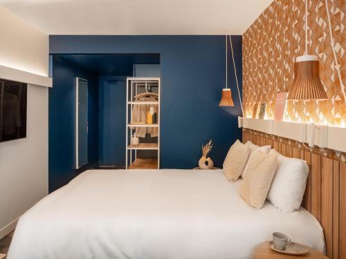 Habitación Doble Estándar del hotel Ibis Paris Gare Montparnasse Catalogne. Foto 16