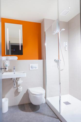Habitación Doble Estándar - 2 camas del hotel ibis budget Huerta De Murcia. Foto 6