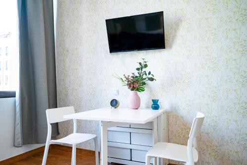 Estudio con vistas a la ciudad del hotel SmartRental Gran Via 47. Foto 7