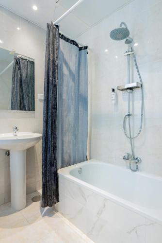 Estudio (1 persona) del hotel SmartRental Gran Via 47. Foto 3