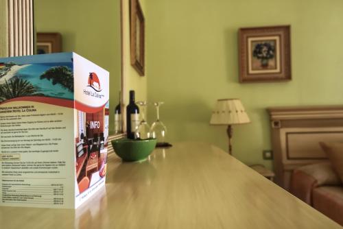 Suite con terraza del hotel La Colina Jandia. Foto 4