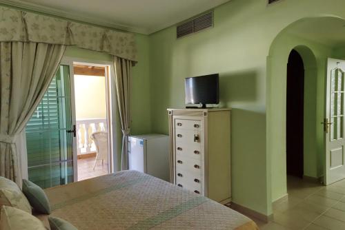 Suite con terraza del hotel La Colina Jandia. Foto 5