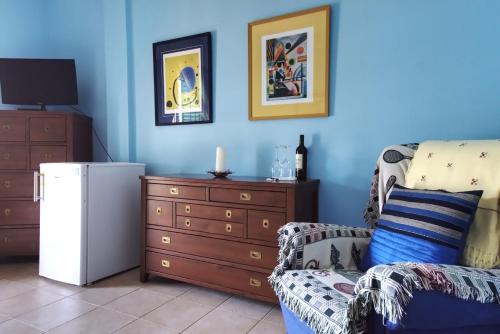 Habitación Familiar con baño compartido del hotel La Colina Jandia. Foto 4