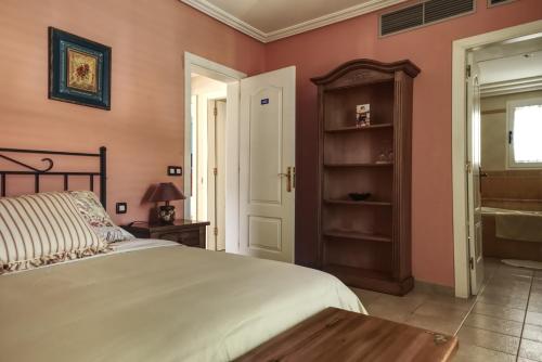 Habitación Doble con vistas al mar del hotel La Colina Jandia. Foto 4