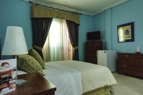 Habitación Familiar con baño compartido del hotel La Colina Jandia. Foto 8