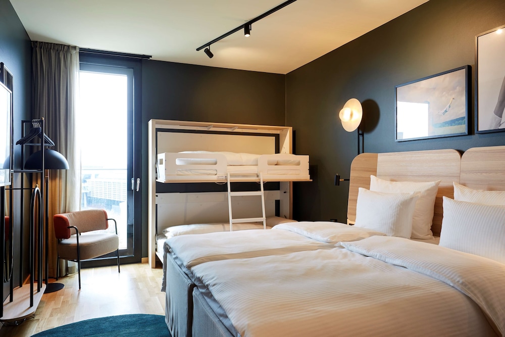 Habitación estándar (Family Four) del hotel Scandic Frankfurt Hafenpark
