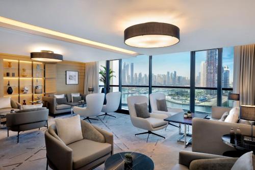 M Club Room, 2 Double Bed, Club Lounge - Evening Cocktail Hours, Private Balcony, Beachfront Resort del hotel Marriott Resort Palm Jumeirah Dubai