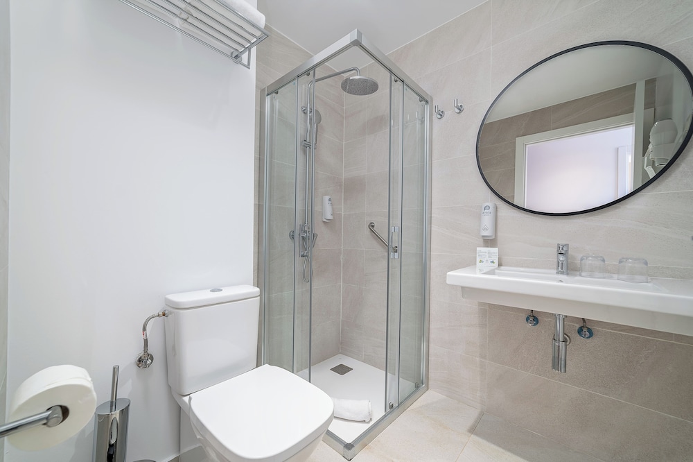 Apartamento 1 Cama queen Sofá Cama incluido del hotel Arena Castillo. Foto 6