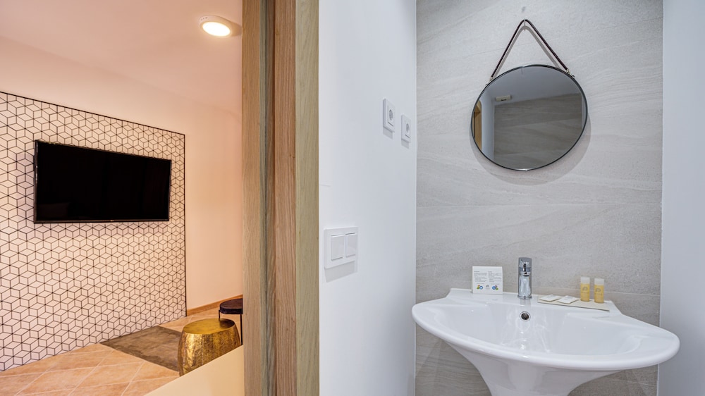 Apartamento 1 Cama queen Familiar Sofá Cama incluido del hotel Arena Castillo. Foto 6