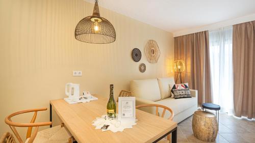 Apartamento Superior de 1 dormitorio del hotel Arena Castillo. Foto 25