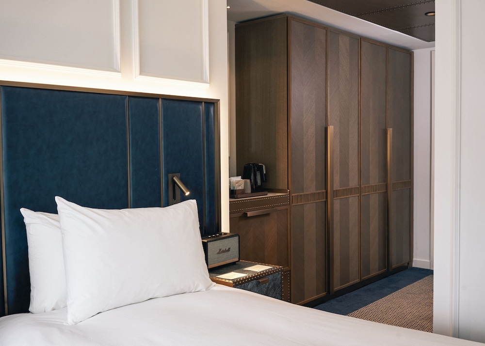 Habitación con 2 camas individuales del hotel Page8, Page Hotels. Foto 15