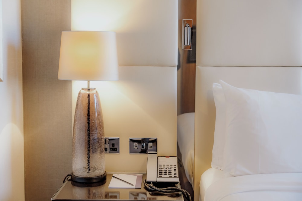 Habitación, 2 camas individuales, vistas al río del hotel Hyatt Regency London Albert Embankment. Foto 3