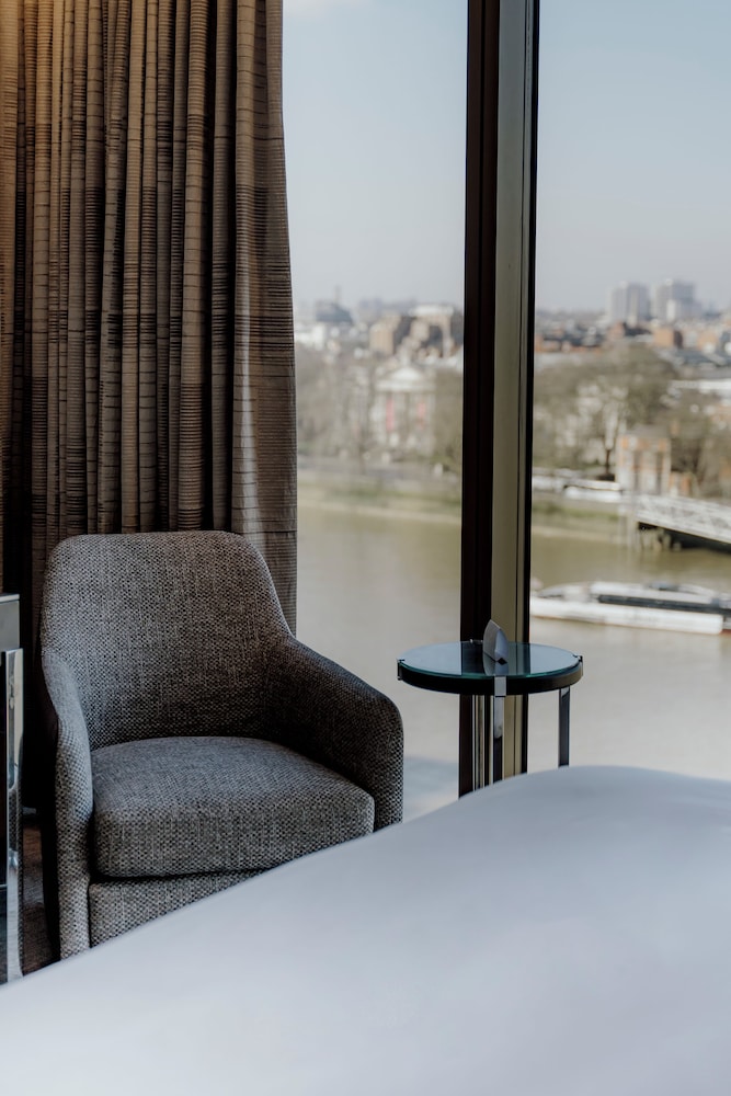 Habitación Deluxe, 1 cama de matrimonio grande, vistas al río del hotel Hyatt Regency London Albert Embankment. Foto 3