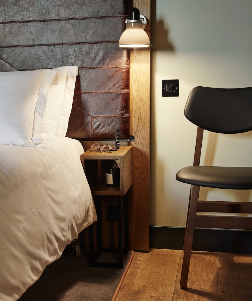 Habitación doble Normal del hotel The Hoxton Holborn. Foto 3