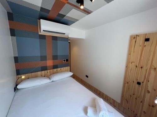 Habitación Doble con ventana del hotel easyHotel Paddington. Foto 2