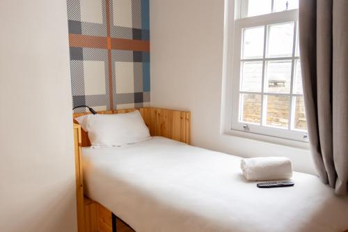 Habitación Individual con ventana del hotel easyHotel Paddington. Foto 1