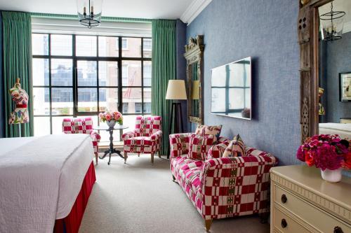 Junior suite 1 Cama king del hotel The Whitby. Foto 1