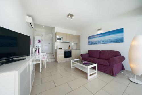 Apartamento con balcón del hotel Ocean view apartments Las Flores I. Foto 2