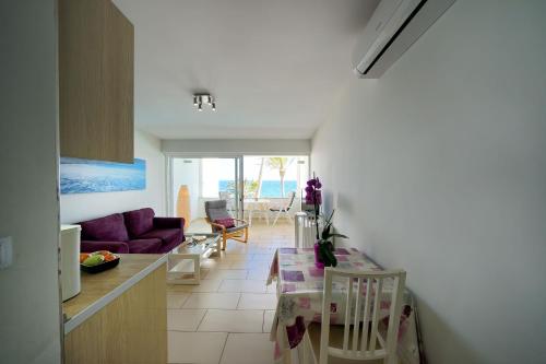 Apartamento con balcón del hotel Ocean view apartments Las Flores I. Foto 3