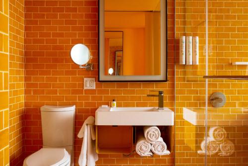 Habitación Deluxe con cama extragrande del hotel Radio