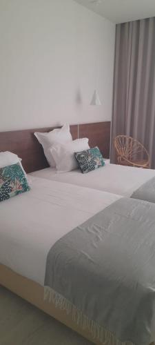 Habitación Doble Estándar - 2 camas del hotel Porto Covo Praia Hotel and SPA. Foto 5