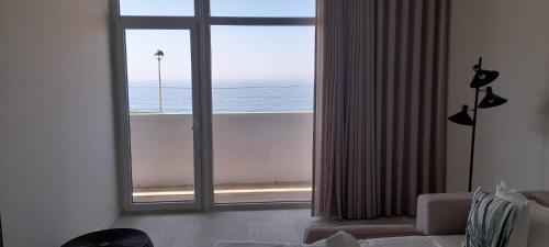 Suite con vistas al mar del hotel Porto Covo Praia Hotel and SPA. Foto 7