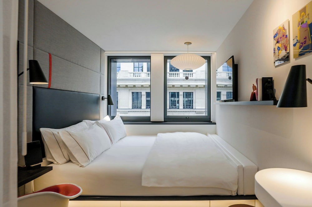 Habitación, 1 cama de matrimonio grande (High Floor) del hotel Citizenm Paris Champs-Élysées