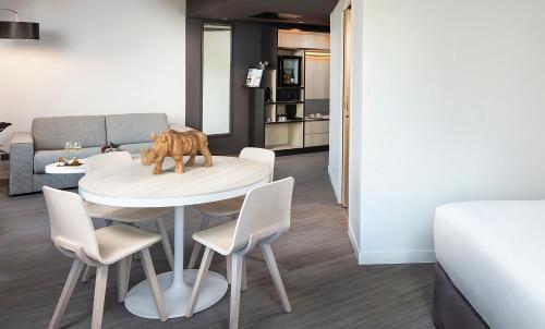 The Loft del hotel INNSiDE by Meliá Paris Charles de Gaulle Airport. Foto 4