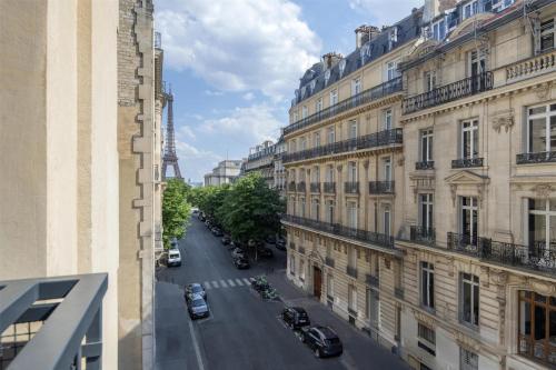 Premium Eiffel Moment Room del hotel Canopy by Hilton Paris Eiffel Tower. Foto 3
