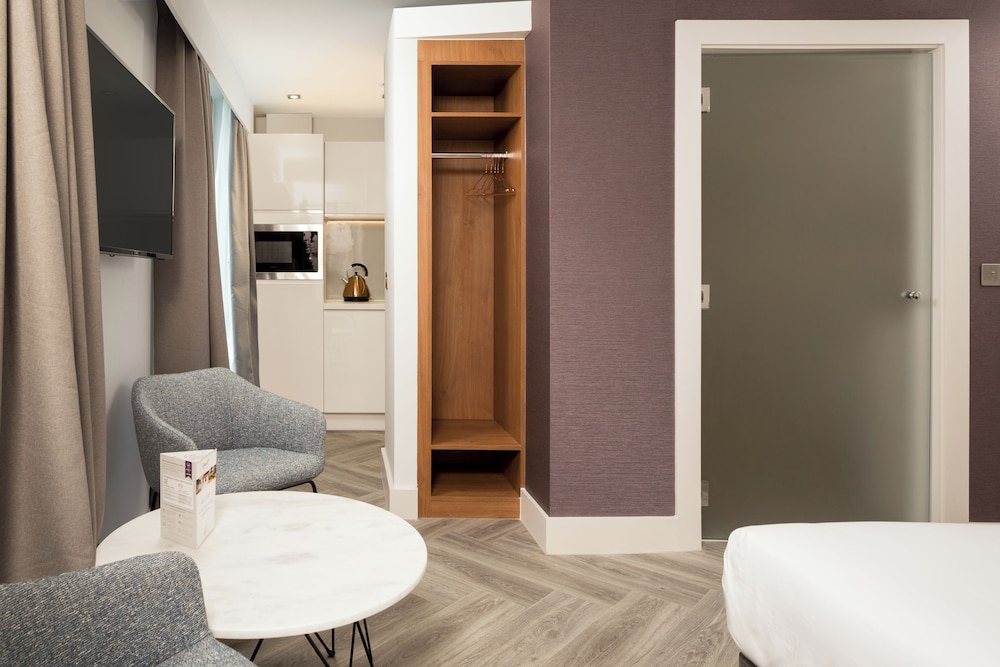 Grande Studio del hotel Roomzzz London Stratford. Foto 5