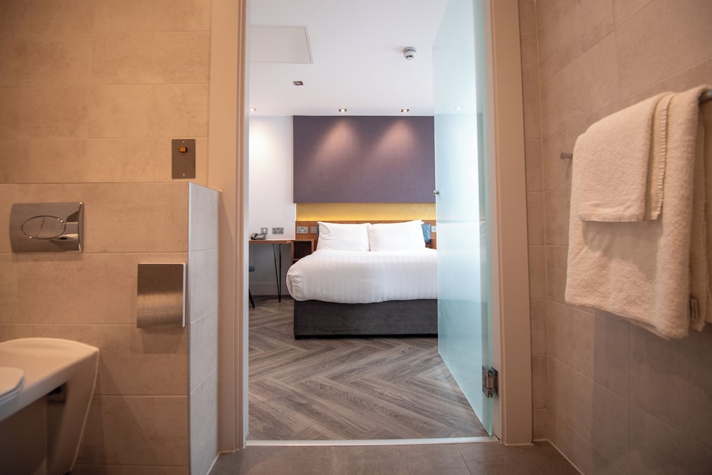 Grande Studio del hotel Roomzzz London Stratford. Foto 9