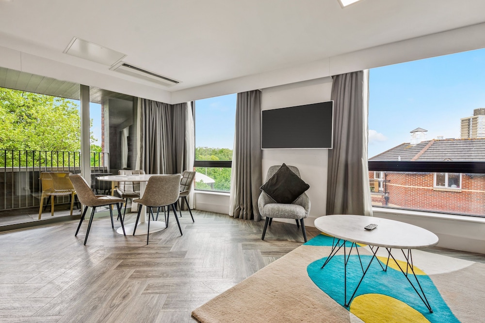 Liberty 2 Bedroom del hotel Roomzzz London Stratford. Foto 5