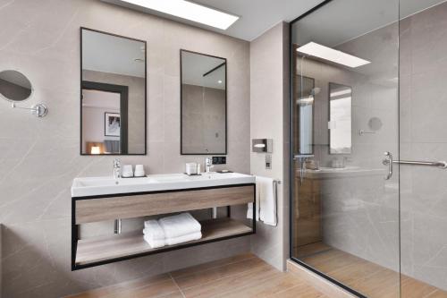 Paquete Suite Presidencial del hotel Riu Plaza London Victoria. Foto 5