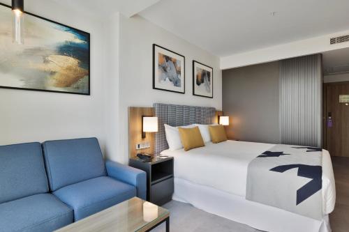 Habitación Cuádruple Familiar Deluxe del hotel Riu Plaza London Victoria