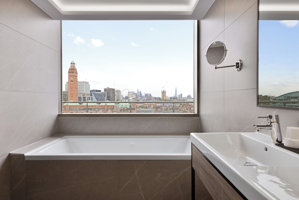 Paquete Suite Presidencial del hotel Riu Plaza London Victoria. Foto 12