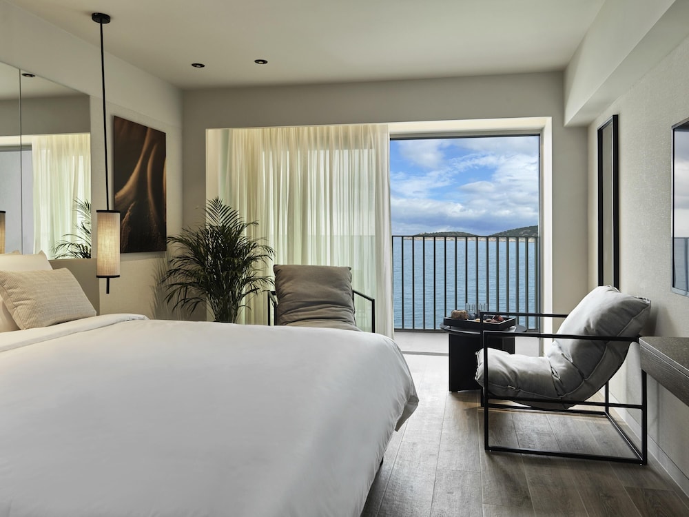 Habitación Deluxe Retreat con Vistas al Mar del hotel NIKO Seaside Resort Crete MGallery