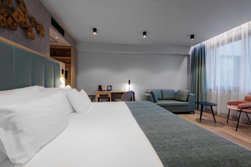 Suite Junior del hotel Barcelo Budapest. Foto 8