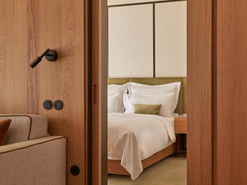 Suite del hotel The Julius Prague. Foto 1