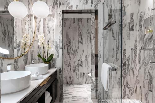 Estudio Executive del hotel La Clef Champs-Élysées Paris By The Crest Collection. Foto 4
