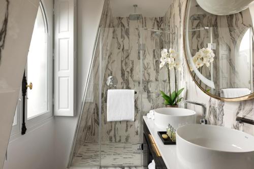 Dúplex Montmartre del hotel La Clef Champs-Élysées Paris By The Crest Collection. Foto 4
