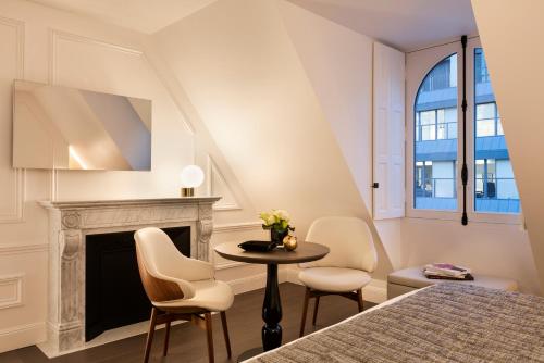 Estudio Executive del hotel La Clef Champs-Élysées Paris By The Crest Collection. Foto 2