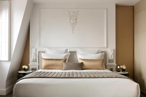 Estudio Executive del hotel La Clef Champs-Élysées Paris By The Crest Collection. Foto 3