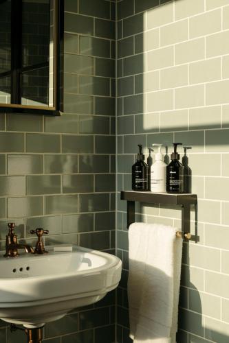 Habitación Familiar del hotel The Hoxton Southwark. Foto 4