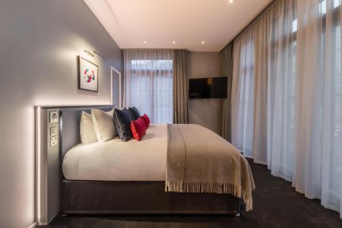 Habitación Doble Superior - 1 cama extragrande o 2 individuales del hotel The Resident Covent Garden. Foto 4