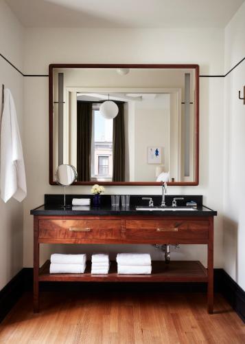 Alojamiento Clásico - 1 cama extragrande del hotel Nine Orchard. Foto 2