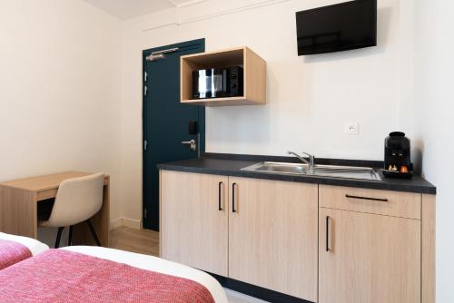 Habitación Doble del hotel Paris. Foto 1