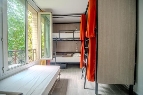 Litera en habitación compartida - Solo mujeres del hotel City Inn Paris. Foto 2